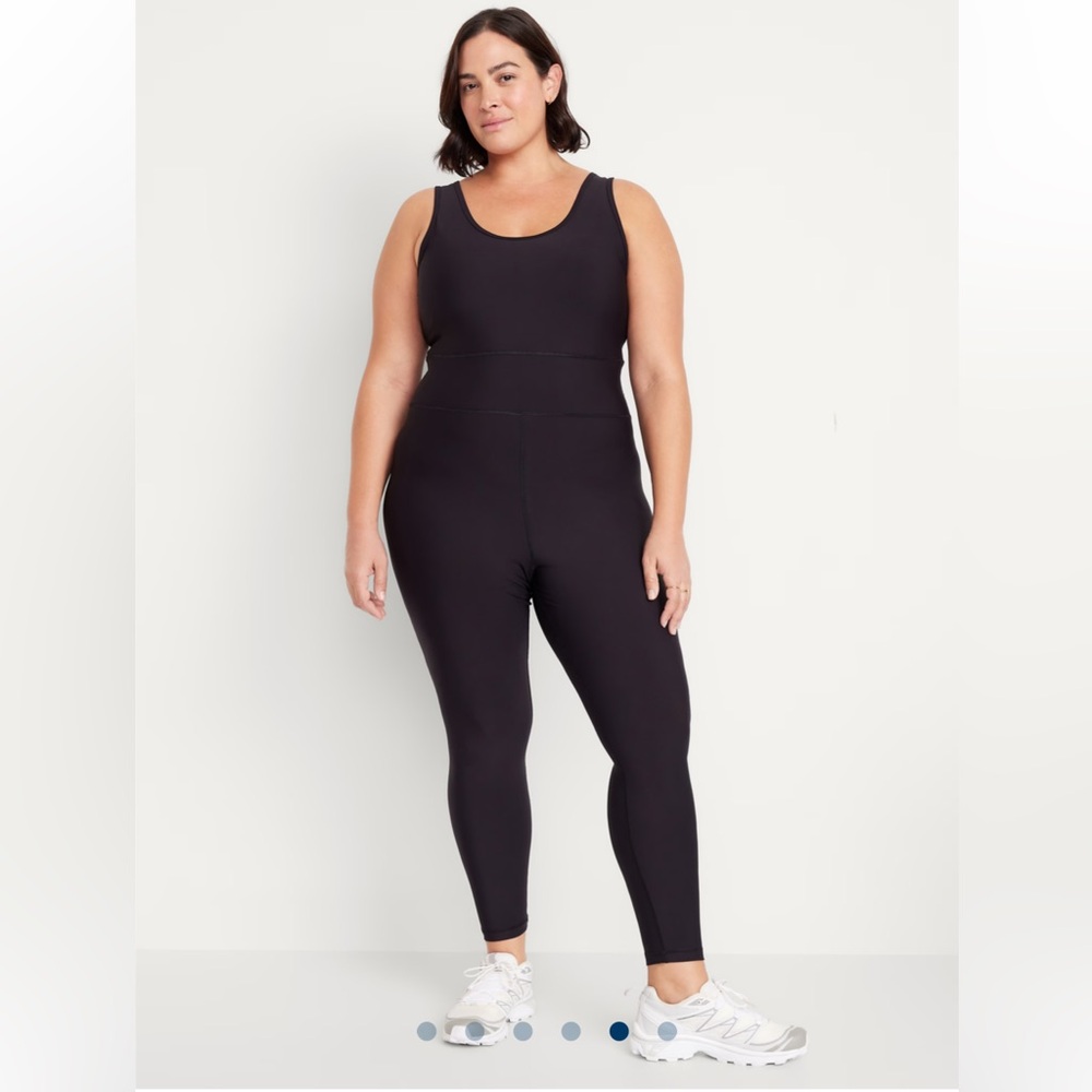 Women's Old Navy PowerSoft Open-Back 7/8 Bodysuit